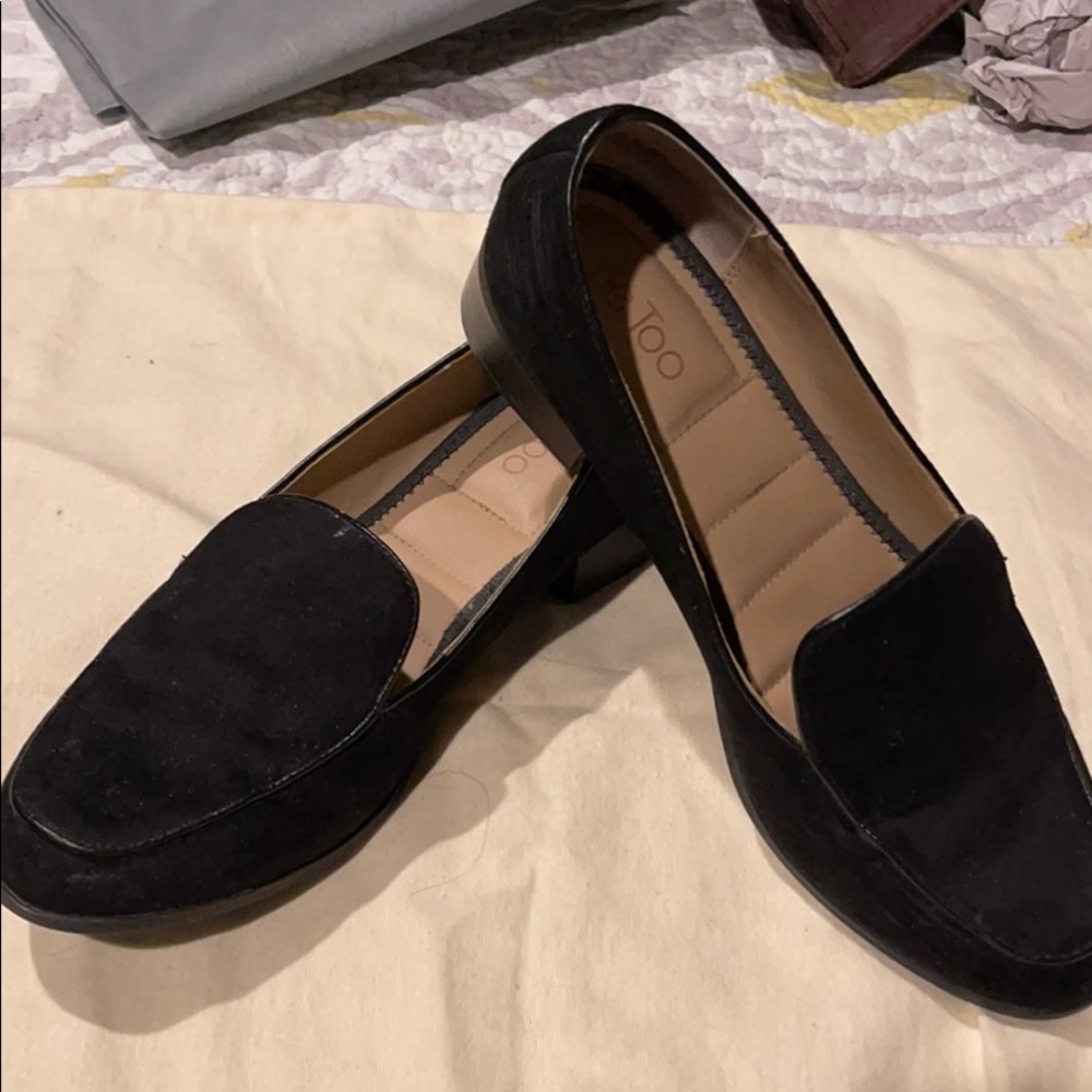 Suede low heel flats